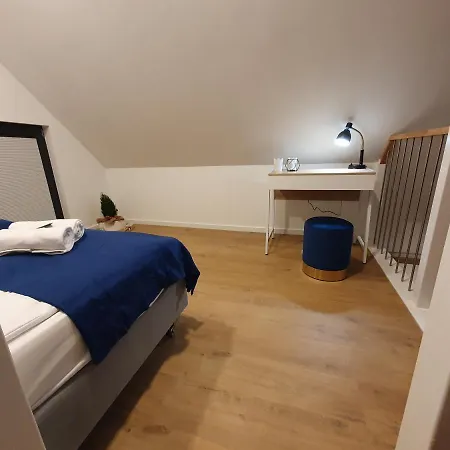 Domki Zielone Wzgorze Holiday home Duszniki Zdroj